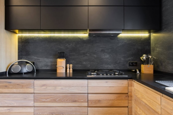 Как правильно организовать освещение на кухне?